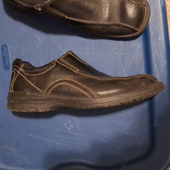 Mens Clark's Slipons - Picture 3 of 4